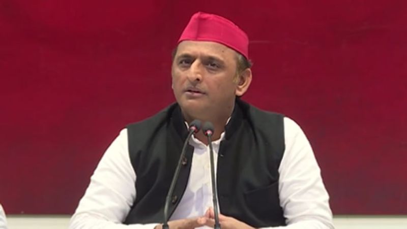 UP Election 2022: SP chief Akhilesh Yadav meets Chandrashekhar Azad, alliance on cards-dnm