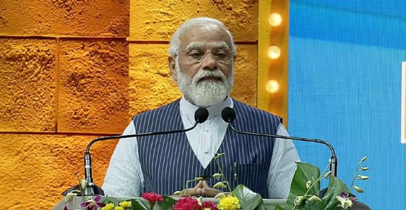 UP Election 2022: PM Modi to visit Prayagraj tomorrow to take part in women empowerment programme