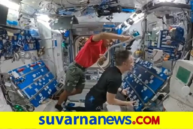 watch video How do astronauts get haircuts in space akb