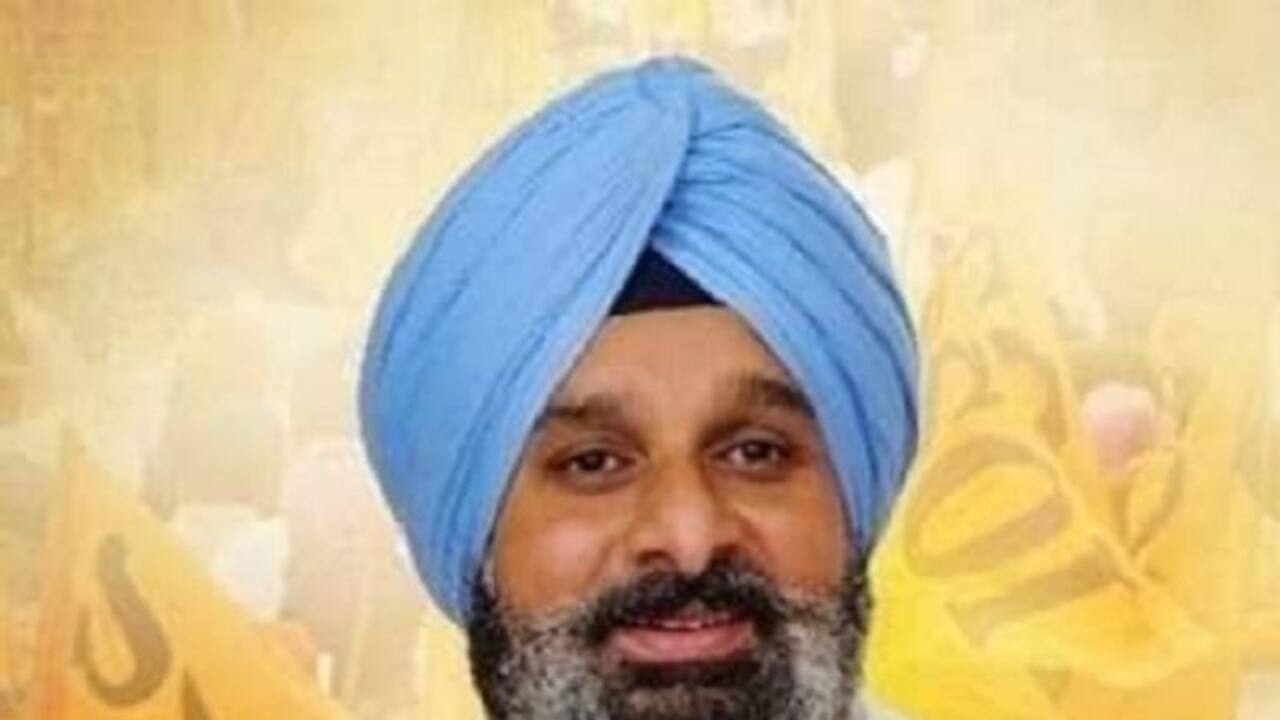 Punjab Election 2022: Bikram Majithia slams CM, ‘ED raids on Channi's nephew prove corruption in Congress’