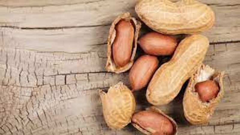 peanuts nutrition facts and health benefits-rse-