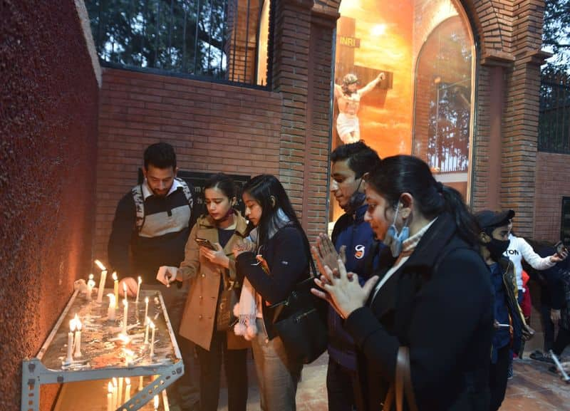 Christmas the main festival of the Christians  is being celebrated all over Tamil Nadu  at midnight yesterday and today