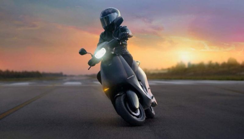 Ola Electric announces S1 scooter upgraded to S1 Pro free of cost but software upgrade have to pay Rs 30k ckm