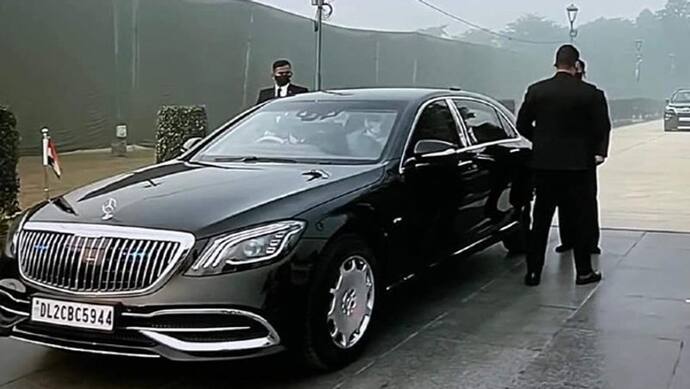 PM Narendra Modi ने नहीं एसपीजी ने मंगाई Mercedes-Maybach S650 : सूत्र, सुरक्षा कारणों से हटाई गई पुरानी कार