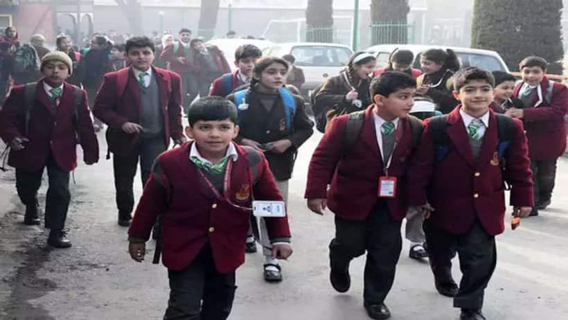 Mumbai schools for classes 1 9 to remain closed till Jan 31 amid COVID surge, online classes to continue