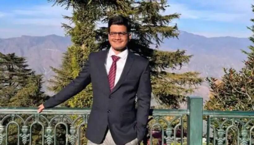 फेडरल स्ट्रक्चर में भाषा का मुद्दा कैसी समस्या पैदा करता है? ऐसे सवालों का जवाब देकर UPSC 2020 टॉपर बने सुमित