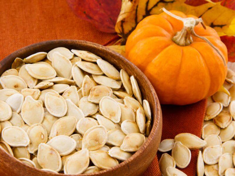 Do you know the benefits of eating pumpkin seeds daily? 