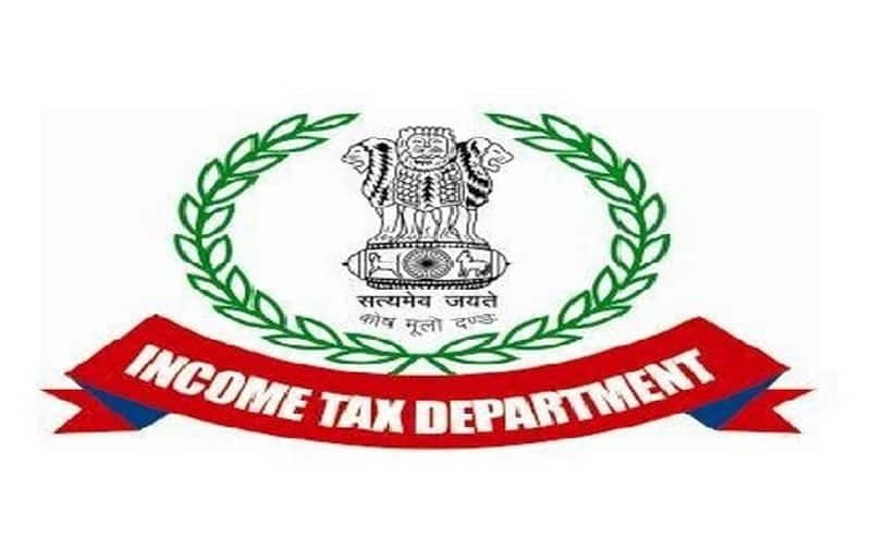 Income Tax raids on  several Real Estate offices in Telugu states