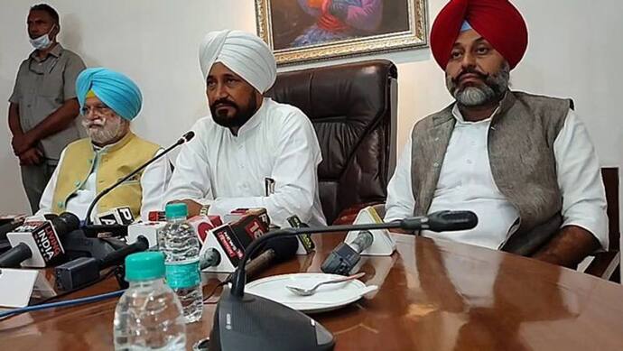 Punjab Election 2022: CM चन्नी ने पेश किया 100 दिनों का रिपोर्ट कार्ड, बोले- कम दिन में मुश्किलें खत्म कर दीं