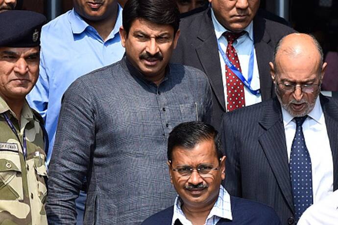 Arvind Kejriwal के बाद Manoj Tiwari भी कोविड पॉजिटिव,  केजरीवाल ने देहरादून में चुनावी रैली को किया था संबोधित