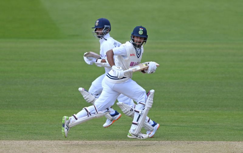 Team India Lead Grows to 161 But Lose Four Quick Wickets In 1st Session on Day 3 Johannesburg Test kvn