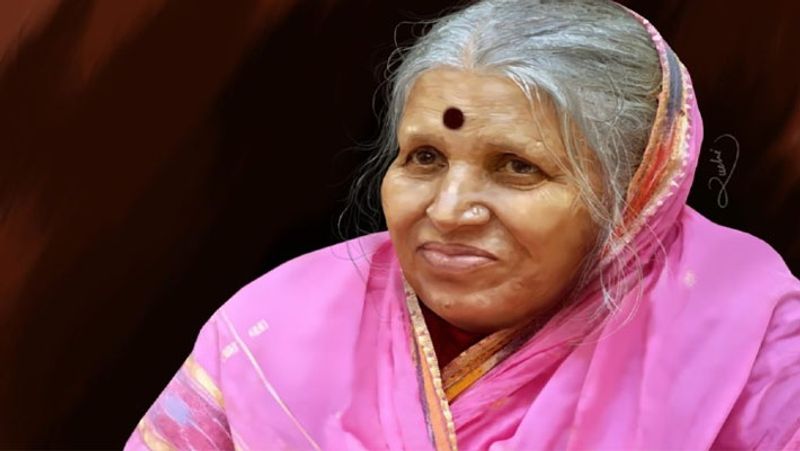 Mother of Orphans Padma Shri Awardee Sindhutai Sapkal Dies At Age 73 pod