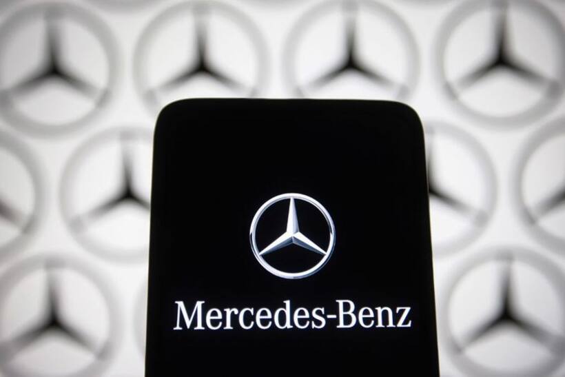 Mercedes-Benz is now adding ChatGPT to its cars for AI voice commands