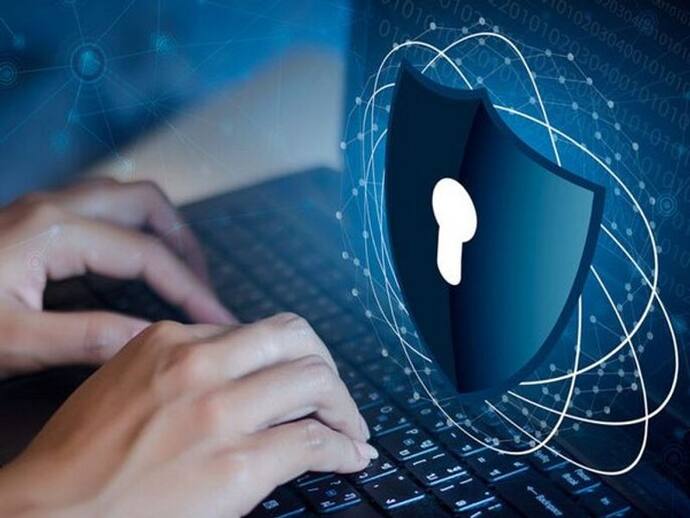 ट्रेंडिंग करियर ऑप्शन है Cyber Security : जानें कोर्स, एलिजिबिलिटी, कॉलेज, फीस और स्कोप