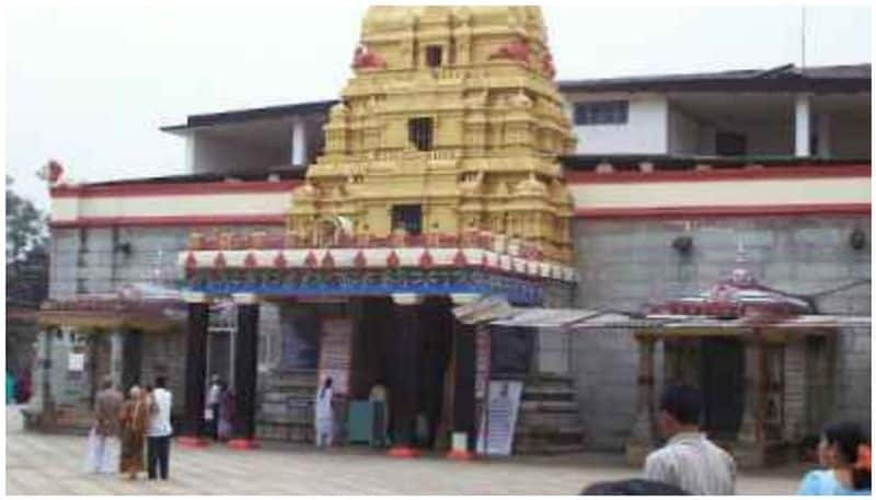 Adhi shankaracharya established hanuman temple know the full facts of temple