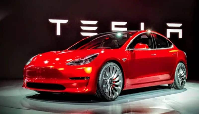 American Tesla car 12 months Electric bill shocks netizens for low cost maintenance ckm