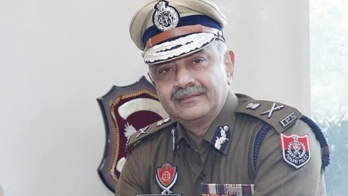 चुनाव के ऐलान से ठीक पहले चन्नी सरकार का बड़ा फैसला, पंजाब के DGP को हटाया..इस अफसर को दी कमान..जानिए मायने