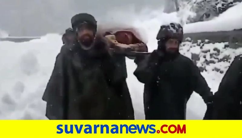 Indian Army comes to help pregnant womans rescue watch video akb