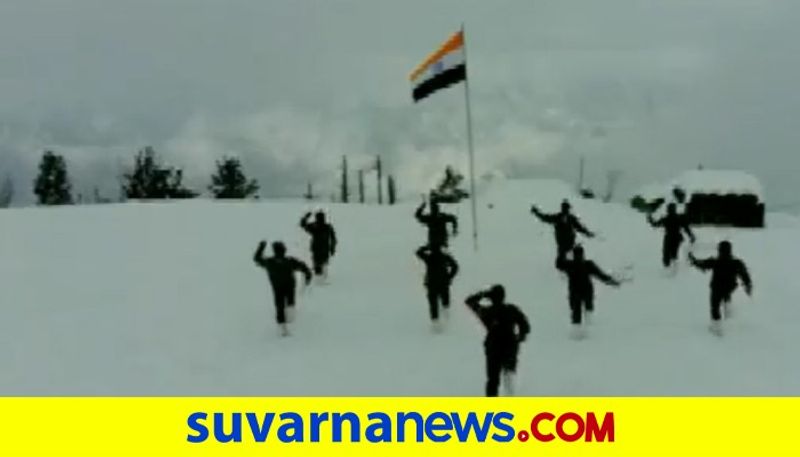 Indian Army troops perform Khukuri dance in snowclad Jammu kashmir akb