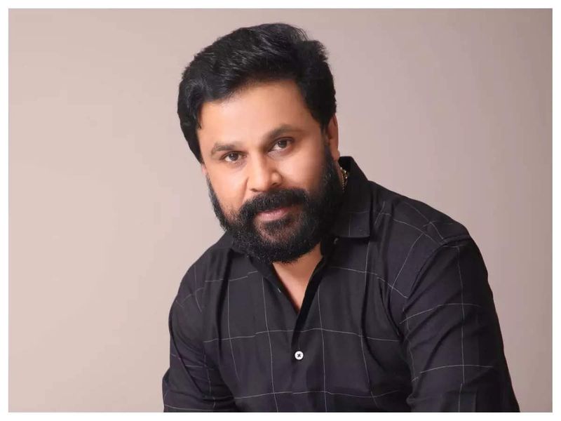 Actor Dileep intimidated the investigating officer..