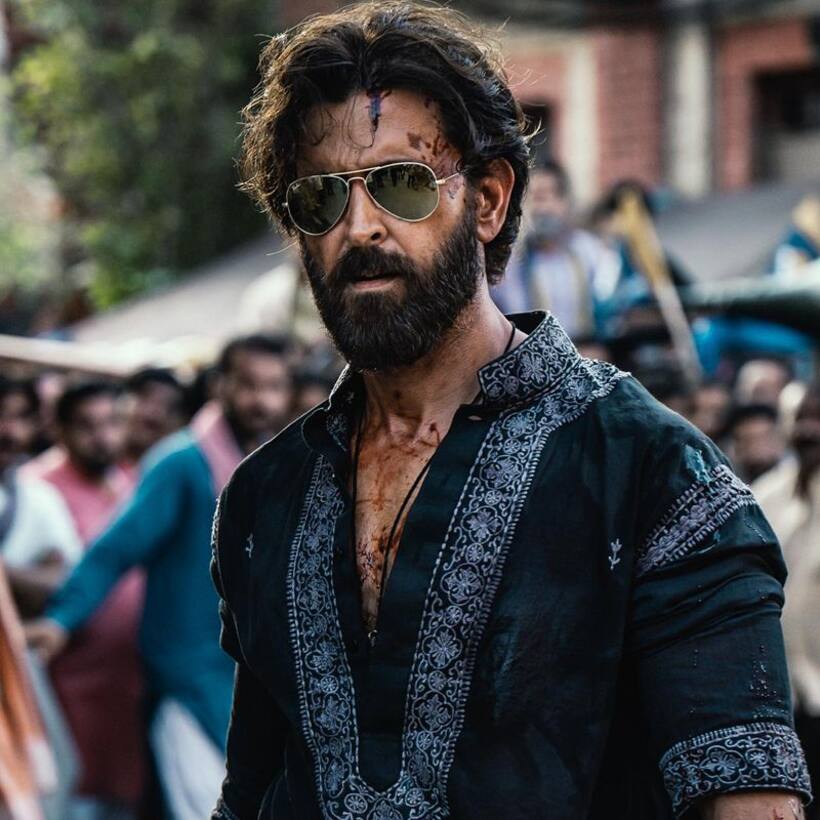 Hrithik Roshan Birthday: విక్రమ్ వేద నుండి హృతిక్ ఫస్ట్ లుక్...