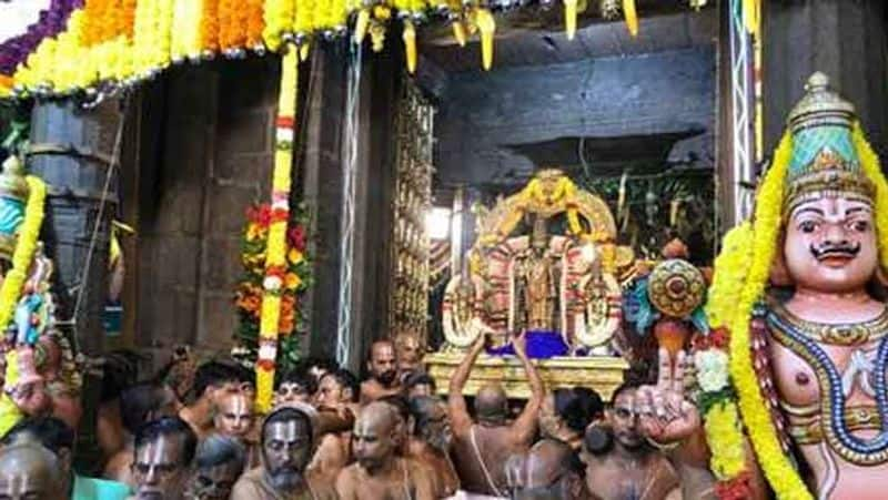 Vaigunta Ekadasi 2023 in Tamil Date, Significance fasting method importance of sorgavaasal in srirangam Rya