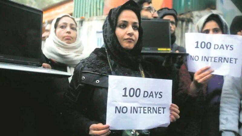 Internet Shutdown 2021: thousand crores loss to world due to internet shutdown nearly 1,157 hours off in India