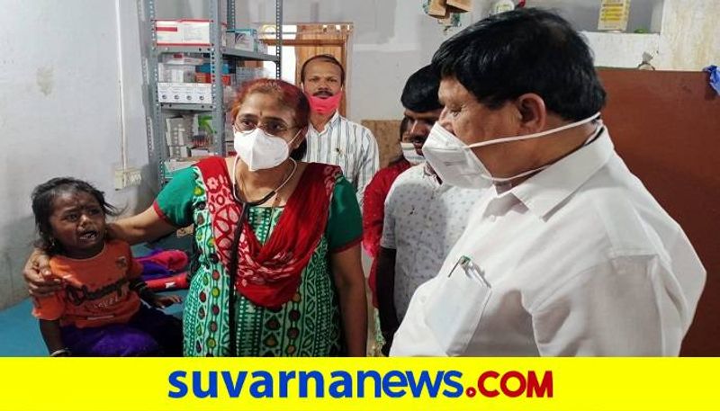 Minister Araga Jnanendra help to Accident Victim Girl Admit to Hospital in Shivamogga grg