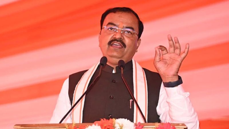 UP Elections Keshav Prasad Maurya tweets reply to UP mein ka ba pod