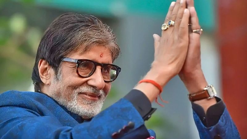 Fans shouldn't miss Amitabh Bachchan's Republic Day wish; many celebs are in splits RCB