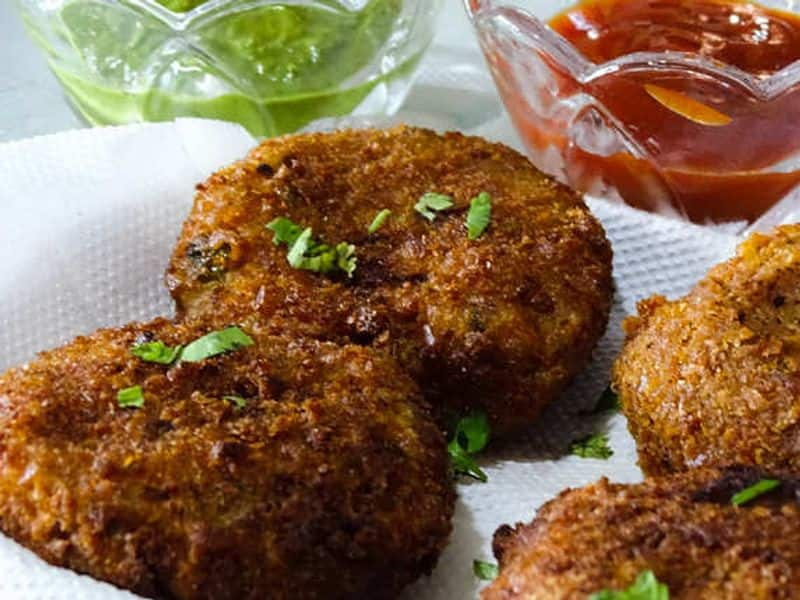 How to cook healthy and tasty snacks Egg cutlet