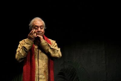 Pandit Birju Maharaj: কথক সম্রাট বিরজু মহারাজ শুধু নাচ নন, বলিউডকেও দিয়েছেন তাঁর অনন্য ছোঁয়া