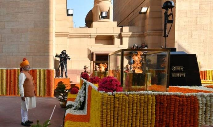 'Amar Jawan Jyoti'-র শিখা সরছে ওয়ার মেমোরিয়ালে, সিদ্ধান্তকে স্বাগত প্রাক্তন সেনা আধিকারিকদের