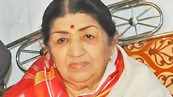 Lata Mangeshkar Health Update:  শরীরের উন্নতি হলেও থাকতে হবে 'ICU'-তে , জানিয়ে দিলেন লতা মঙ্গেশকরের চিকিৎসক