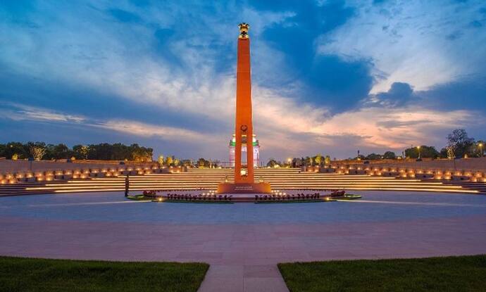 Amar Jawan Jyoti :  सोशल मीडिया पर लोगों ने दी मिली-जुली प्रतिक्रिया, मगर जानिए सैनिकों ने क्या कहा.....