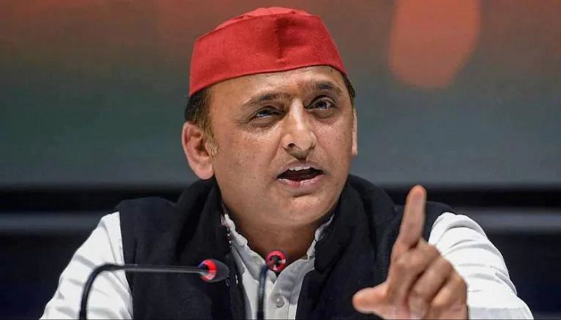 UP Election 2022 Congress decides to field no candidate against SP chief Akhilesh Yadav Shivpal Yadav gcw