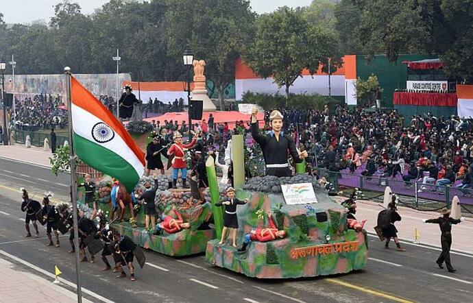 Republic Day 2022: पहली बार कब मनाया गया था गणतंत्र दिवस, जानें रिपब्लिक डे से जुड़े हर सवाल का जवाब