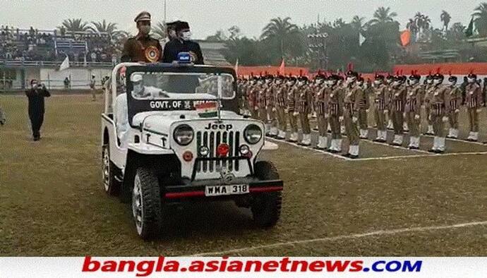 Republic Day: প্রজাতন্ত্র দিবসে 'লক্ষীর ভান্ডার' ট্যাবলো পদর্শন, সাঁওতালি ভাষায় বার্তা জেলাশাসকের