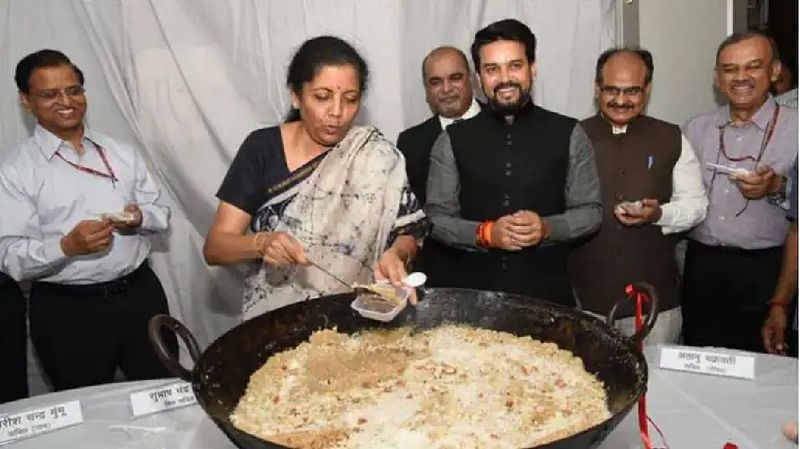 Halwa Ceremony Before Budget Dropped Over Omicron Concern pod