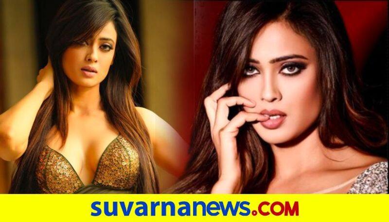 Bollywood Shweta Tiwari apologizes for a controversial statement on god  vcs