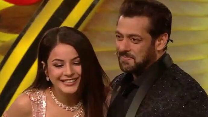 Bigg Boss 15 Finale: तो क्या सिंगल नहीं है Salman Khan, शो में सबके सामने बताया अपना रिलेशनशिप स्टेटस