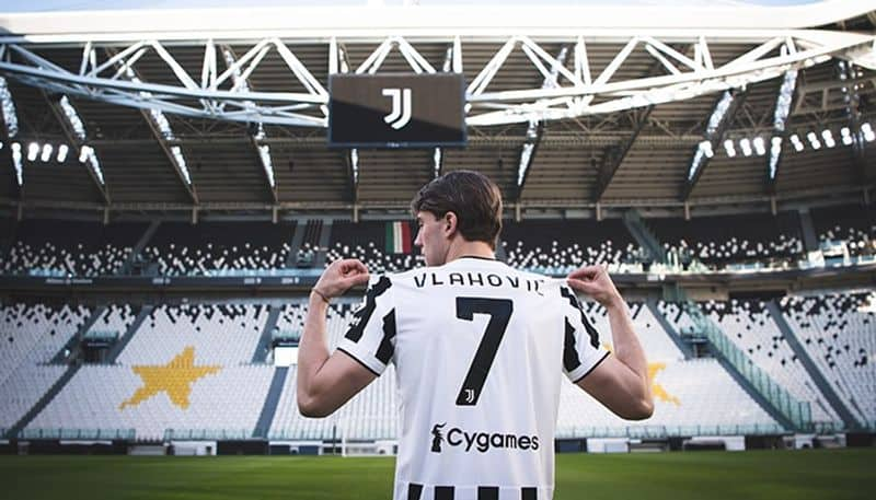 Football Dusan Vlahovic secures crucial late winner for Juventus, Napoli suffers further setback in Serie A osf