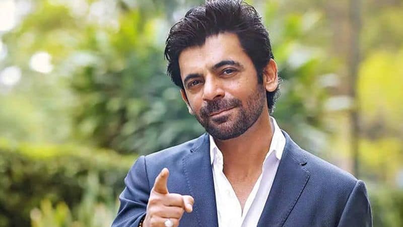 Bollywood Comedian Sunil Grover discharged from hospital after heart surgery vcs