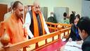 UP Election 2022: బంగారు రుద్రాక్ష‌మాల‌, ఒక రైఫిల్.. ఒక రివాల్వ‌ర్.. యోగి ఆదిత్యానాథ్ ఆస్తులు ఇవే !