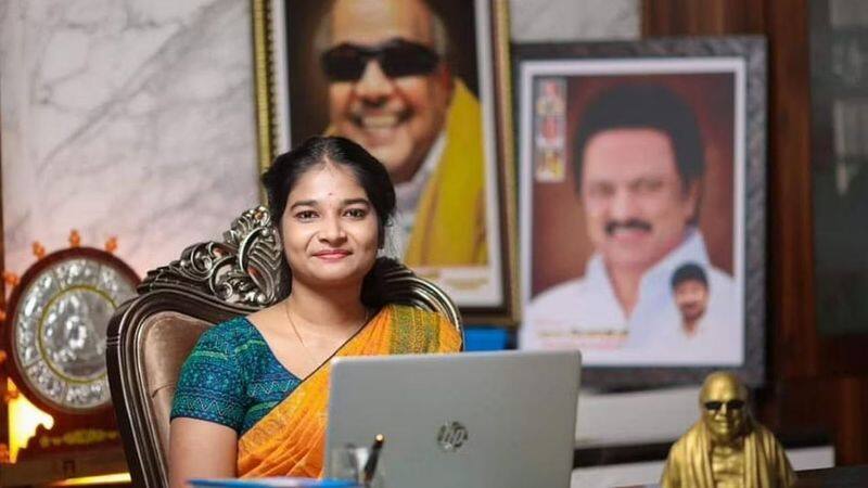 Coimbatore East District election dmk 22 year old daughter Niveda is running for the 97th Ward Councilor position family dmk politics