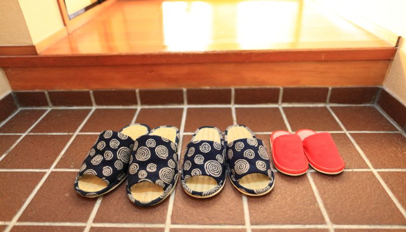 Vastu tips for slippers Vastu tips for slippers