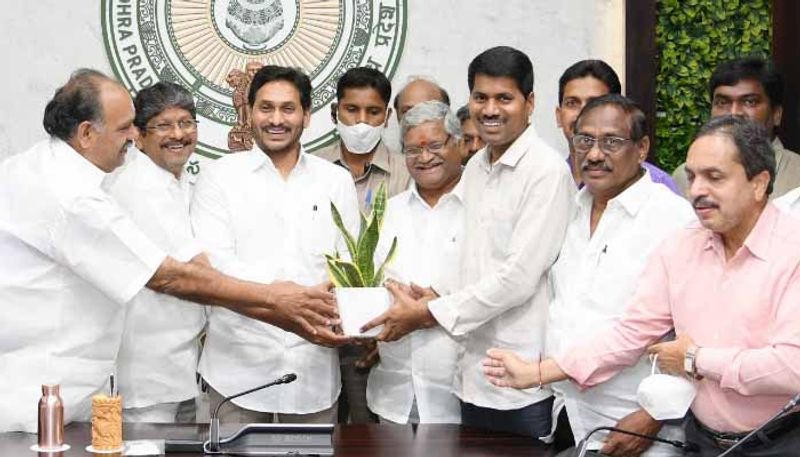 We are ready to solve employee issues says AP CM Jagan