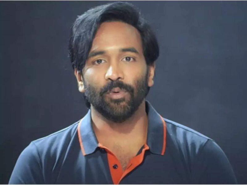 Thieves stole hairdressing equipment from Manchu Vishnu office