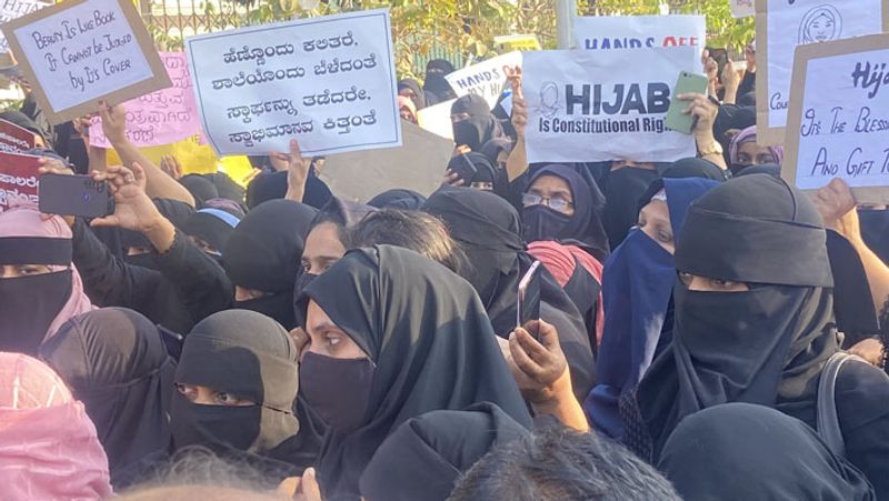 Kerala High Court verdict 2018 reject plea to wear headscarf on Hijab row ckm