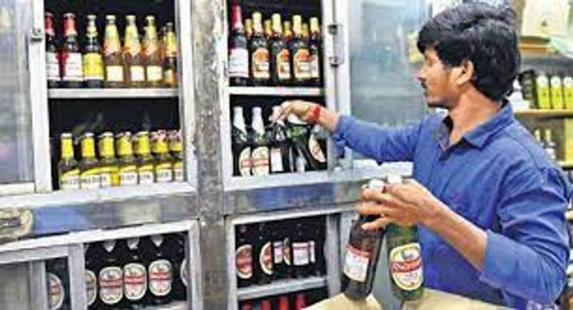 Telangana Assembly Elections: మందు బాబులకు షాక్.. ఆ మూడు రోజులు వైన్స్, బార్లు బంద్..